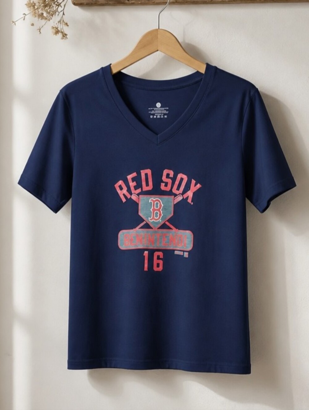 Red Sox Andrew Benintendi Fitted Ladies T- Size L